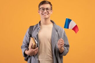 How to Learn French While Studying Abroad